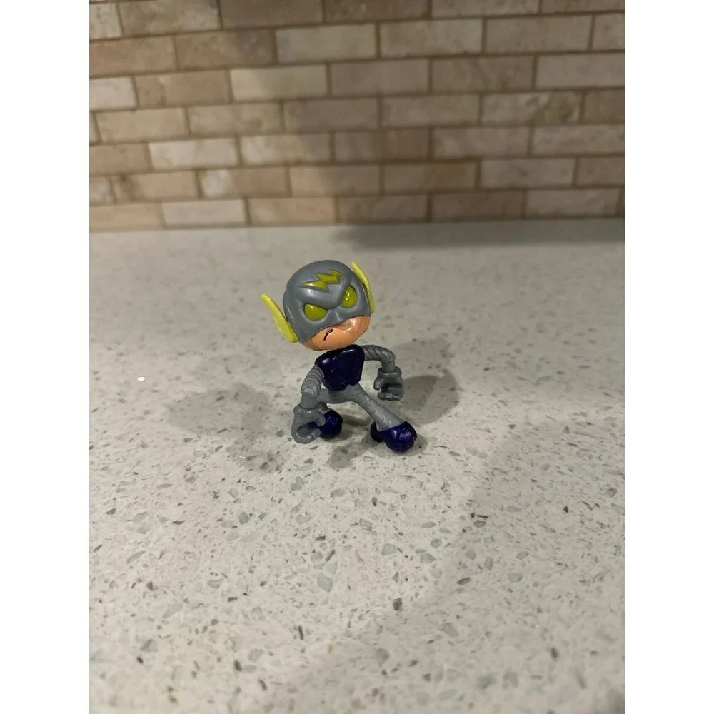 Ninja Kidz Club‎ Figurines